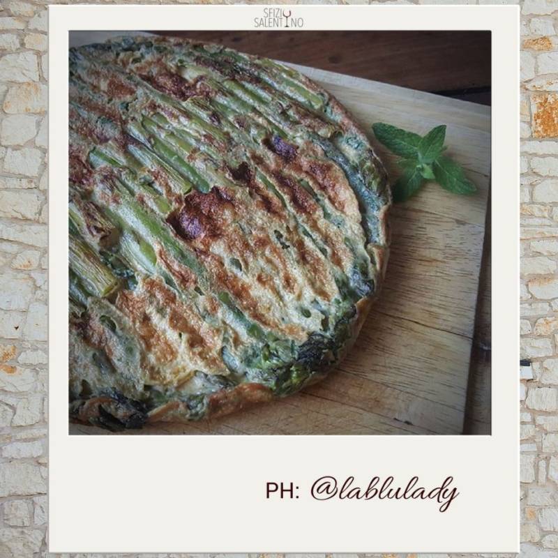 FRITTATA DI ASPARAGI SELVATICI