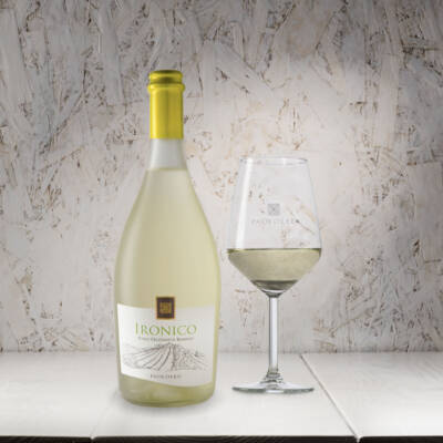 Ironico Vino Frizzante Cantine Paololeo