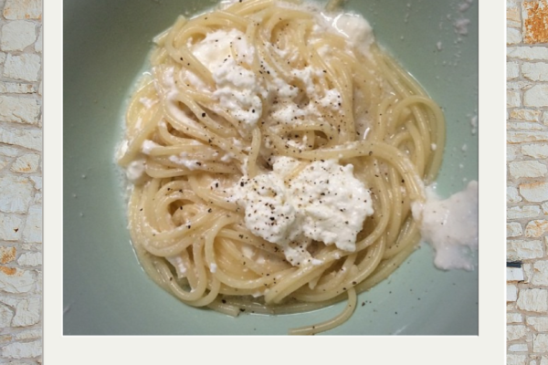 SPAGHETTI CU LLA RICOTTA